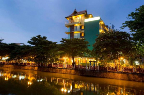 Гостиница Lamphu Tree House Boutique Hotel  Бангкок